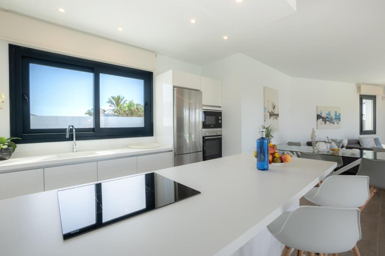 Sea Breeze Villas Lapa And Claca Коста Бланка Экстерьер фото